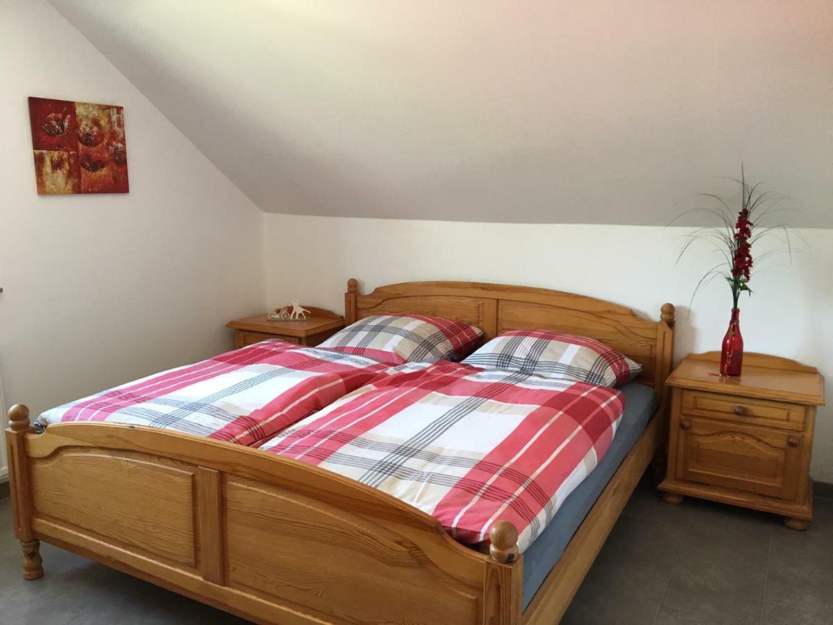 Ferienwohnung Ravelblick Roetgen Buitenkant foto